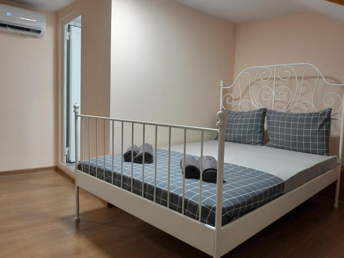 Hancho Sevenups - Kapana Plovdiv Center Екстер'єр фото